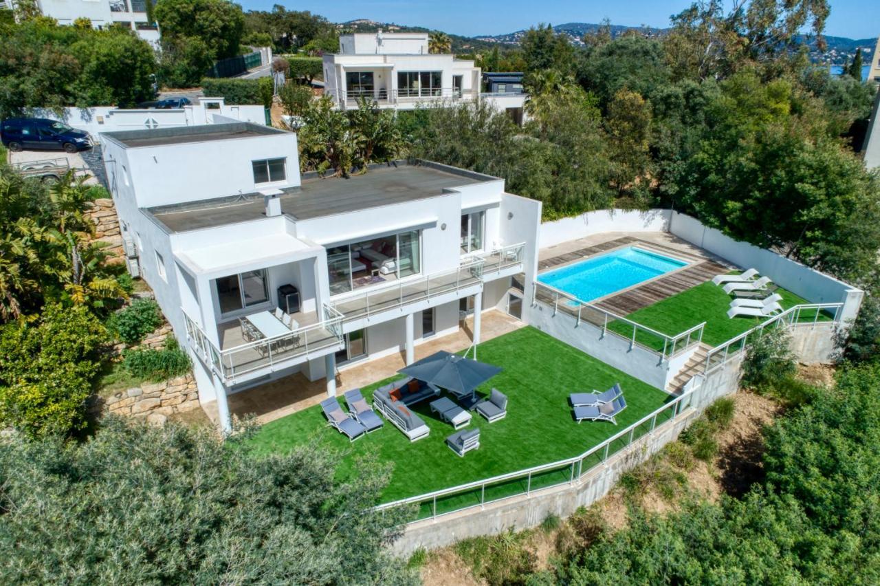 Beautiful Contemporary Villa With Sea View, Heated Swimming Pool, Near Saint Tropez Cavalaire-sur-Mer Eksteriør bilde