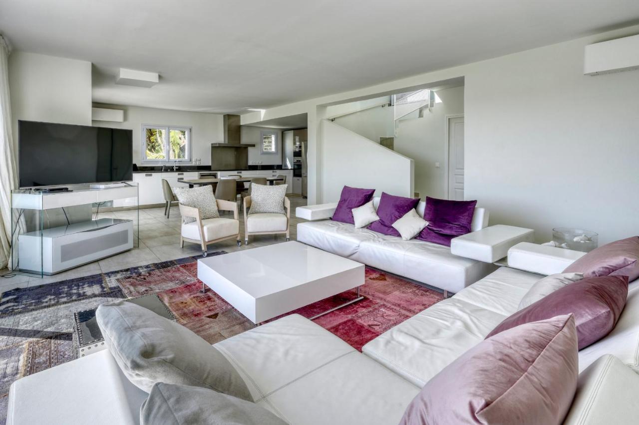 Beautiful Contemporary Villa With Sea View, Heated Swimming Pool, Near Saint Tropez Cavalaire-sur-Mer Eksteriør bilde